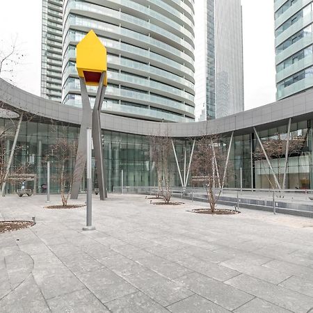 Marvelous Apartments In The Heart Of Торонто Экстерьер фото