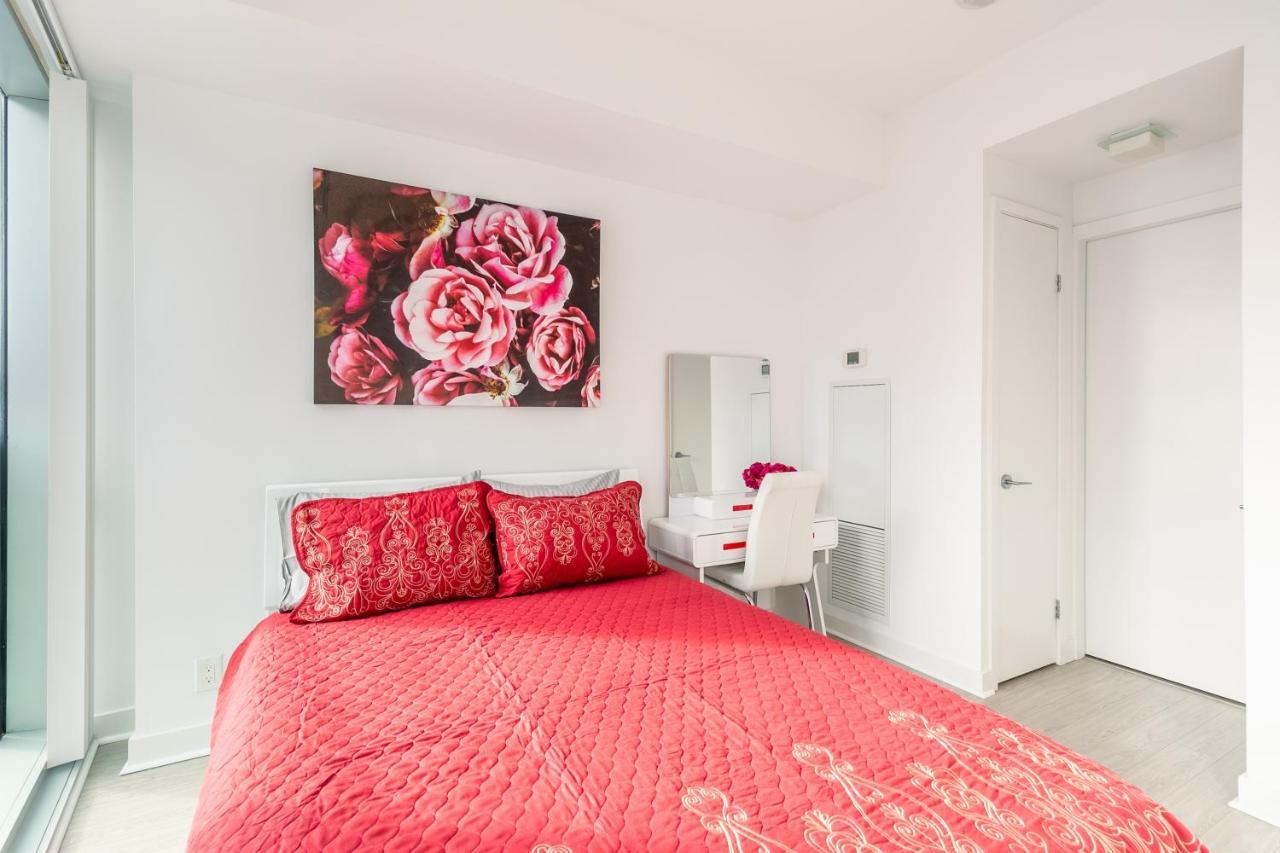 Marvelous Apartments In The Heart Of Торонто Экстерьер фото