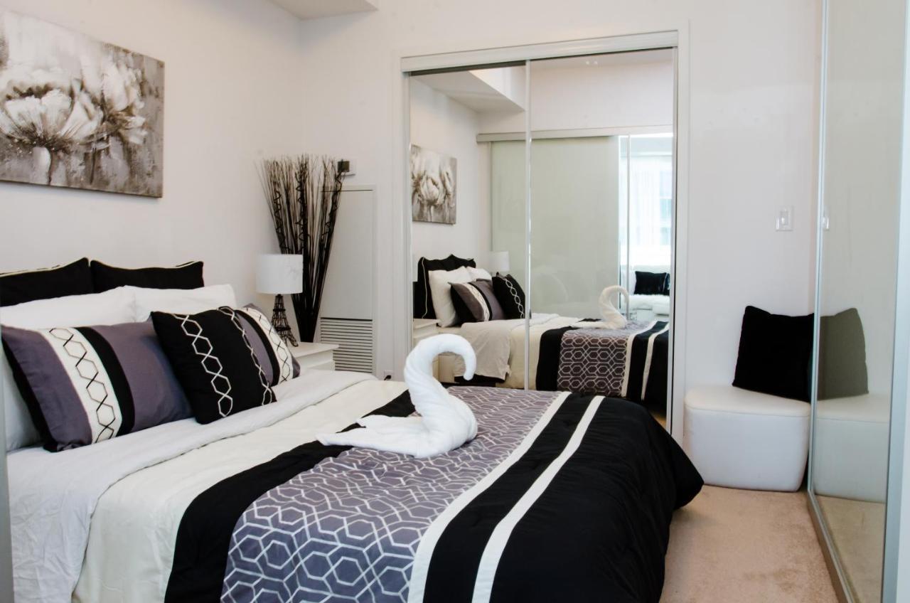 Marvelous Apartments In The Heart Of Торонто Экстерьер фото