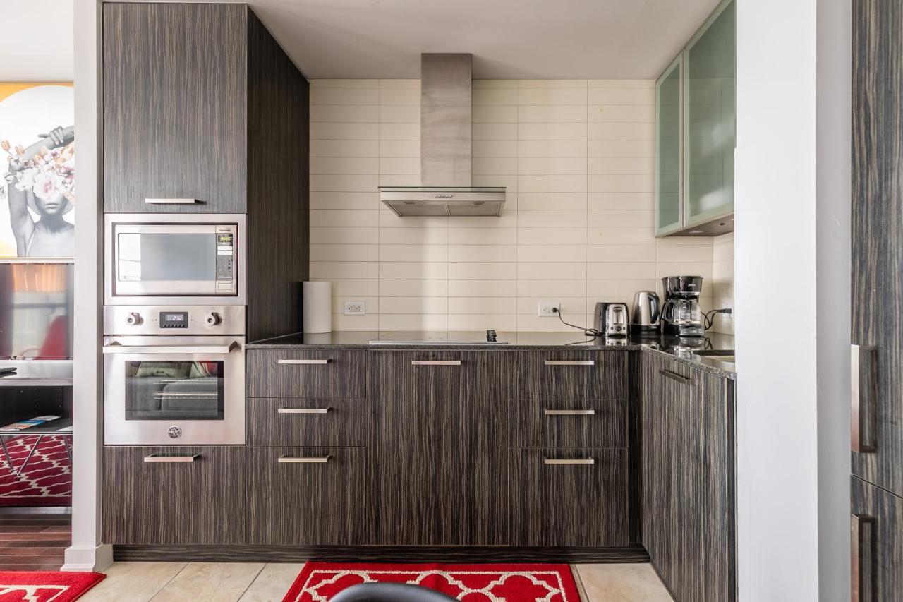Marvelous Apartments In The Heart Of Торонто Экстерьер фото