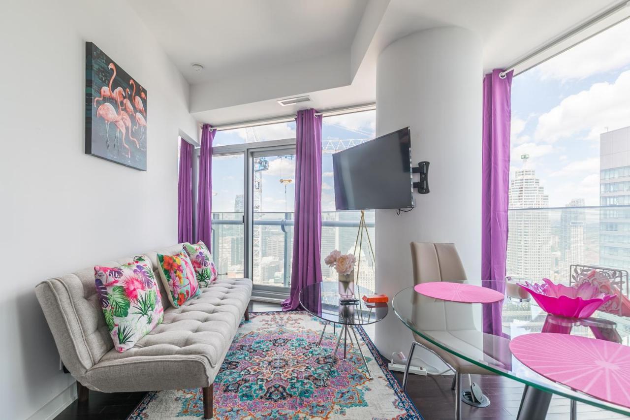 Marvelous Apartments In The Heart Of Торонто Экстерьер фото