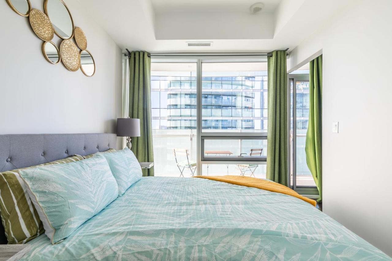 Marvelous Apartments In The Heart Of Торонто Экстерьер фото