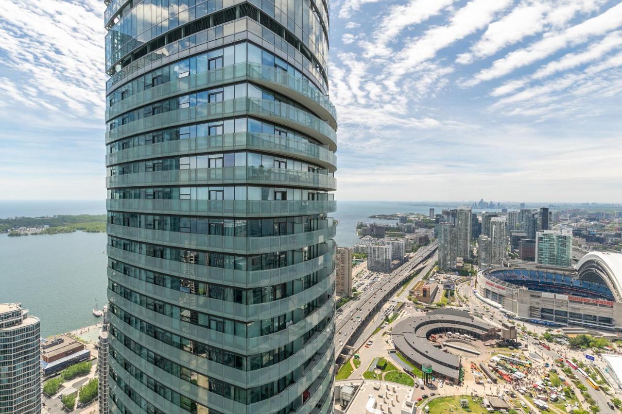 Marvelous Apartments In The Heart Of Торонто Экстерьер фото