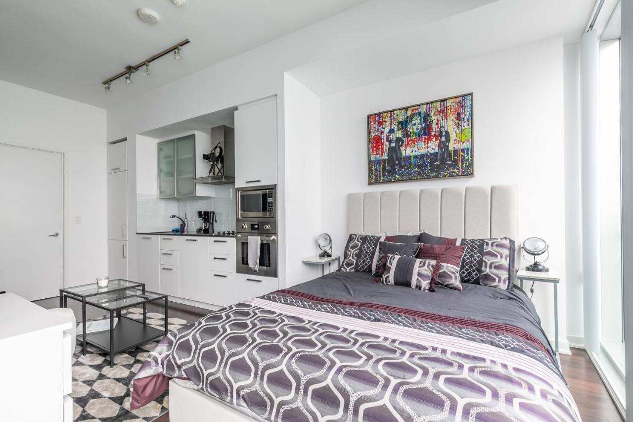 Marvelous Apartments In The Heart Of Торонто Экстерьер фото