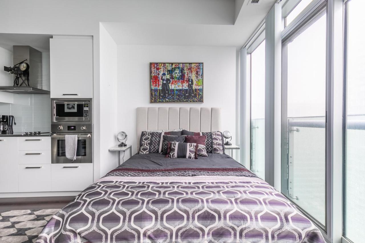 Marvelous Apartments In The Heart Of Торонто Экстерьер фото
