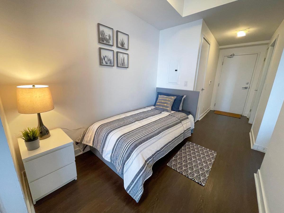 Marvelous Apartments In The Heart Of Торонто Экстерьер фото